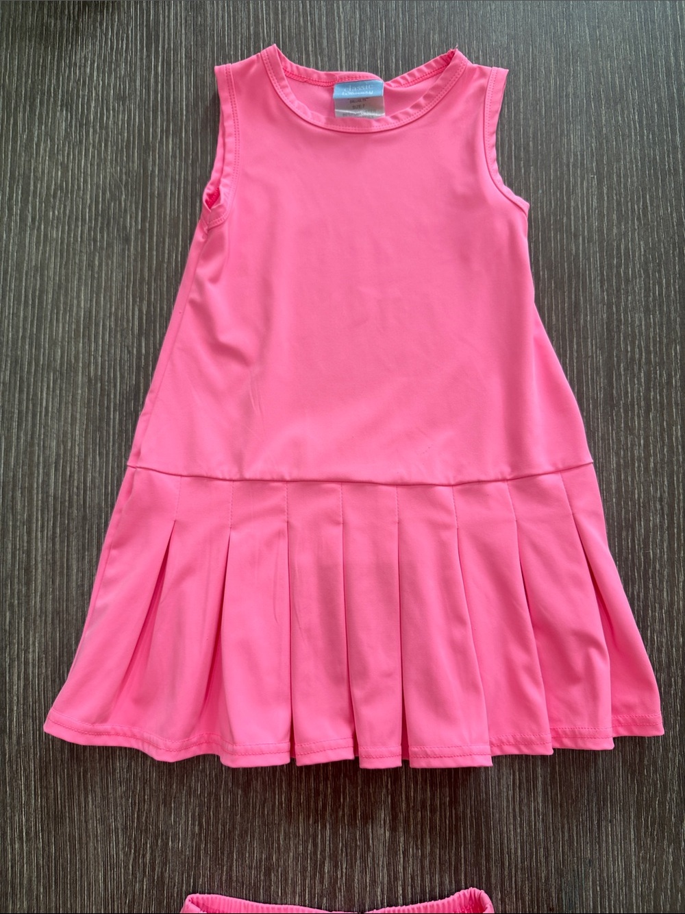 Like New Size 7 Classic Whimsy Athletic Pink Pleated Dress set